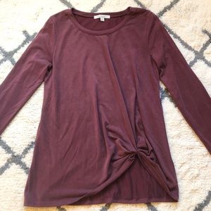 Long sleeve twist tee